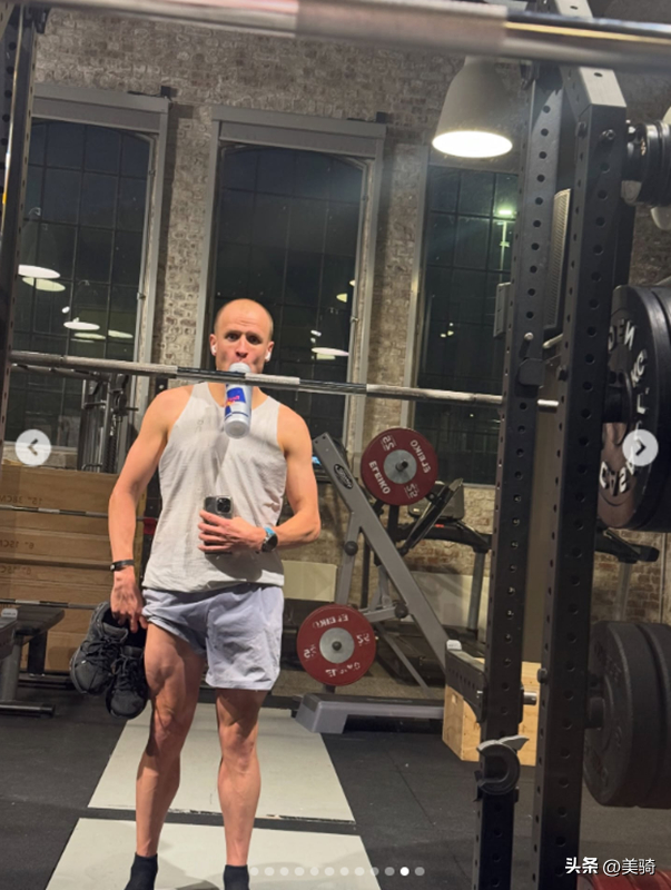 星空体育app-世界上体能最好的人是真的吗？铁三巨星创最大摄氧量最高记录|铁人三项|布卢门费尔特|挪威|塔代伊·波加查|铁人三项世锦赛_新浪体育_新浪新闻