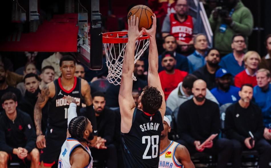 星空体育直播-意外惨败！29:8令人愤怒，NBA焦点1战：火箭20分溃败，争冠成笑话