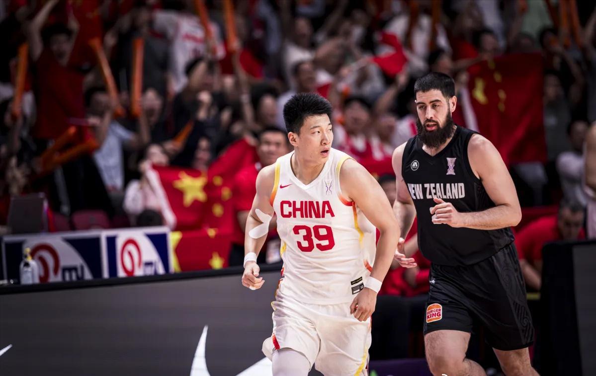 星空体育-4人告别国家队！付豪输给两人，周琦队友没位置，李祥波任务结束