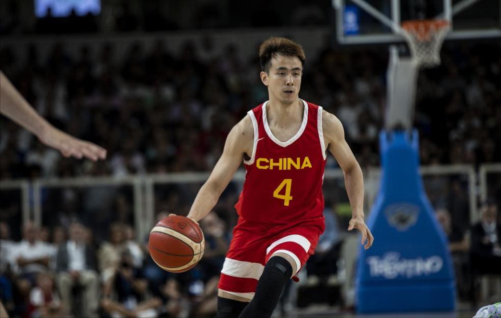星空体育-4人告别国家队！付豪输给两人，周琦队友没位置，李祥波任务结束